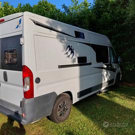 Autocaravan Knaus Modello K250l
