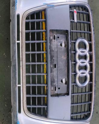 AUDI A4 SW 2006 PARAURTI ANTERIORE