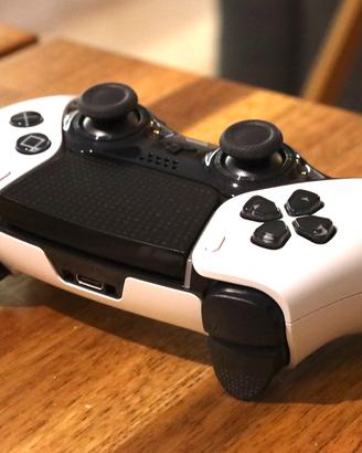 PS5 Dual Sense Edge controller