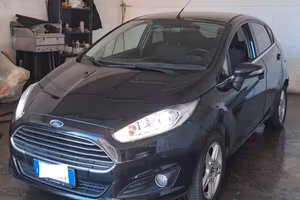 Ford Fiesta GPL 5 porte Titanium
