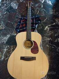 Chitarra acustica