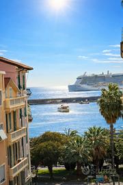 In centro vista mare