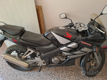 Honda CBR 125 r