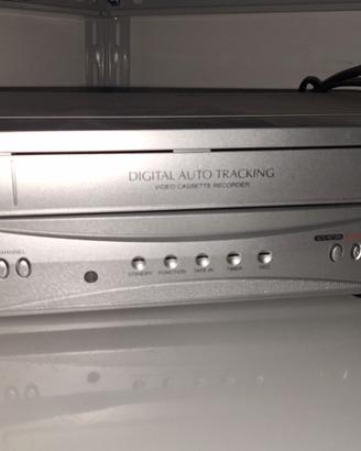 videoregistratore a cassette VHS
