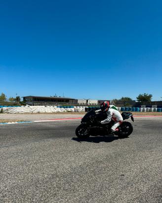 S1000RR pista