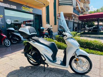 HONDA SH 150 TUTTO INCLUSO ANCHE PASSAGGIO! MINI