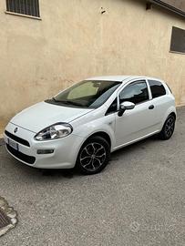 Fiat Punto 1.3 MJT II 75 CV 3 porte Street