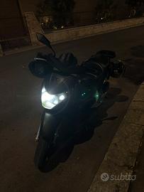 Ricambi beverly 125 2006 prezzo simbolico