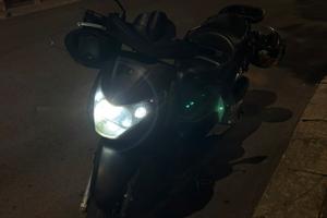 Ricambi beverly 125 2006 prezzo simbolico