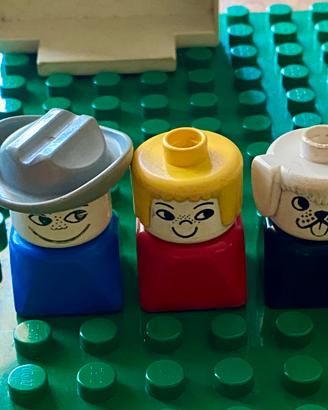 3 personaggi Lego Duplo anni ‘70