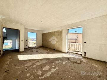 PALAZZINA A ORTA DI ATELLA