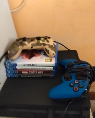 Playstation 4 slim