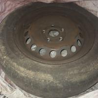 Quattro cerchi in ferro 15 pollici