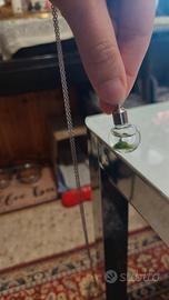 ciondolo con collana marimo
