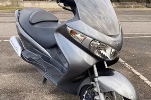 Suzuki burgman UH 125 2010
