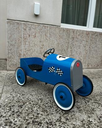 Macchina a pedali