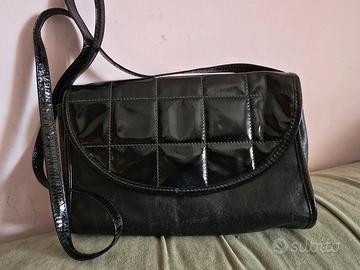 BORSA PELLE NERA E LUCIDA PER CERIMONIA