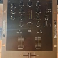 Mixer Numark M2