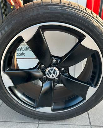 Set 4 cerchi 18 pollici in lega