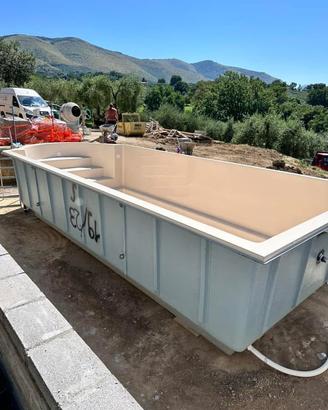 Piscine monoblocco mod Glicine italiane