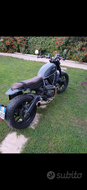 Ducati scrambler 800 Cafe Racer