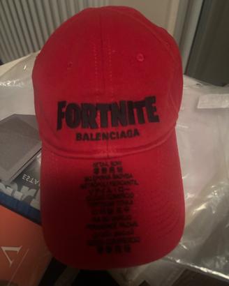cappello Balenciaga per Fortnite