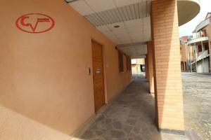 Appartamento di 81 m² con 5 locali e box auto a Bu