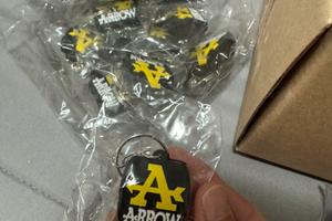 Portachaivi e lacci arrow orginali