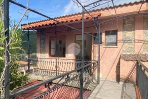 2 LOCALI A SAN GIOVANNI A PIRO