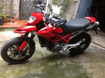 Ducati Hypermotard 110 evo