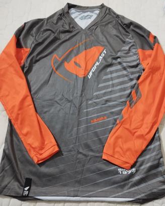 completo moto per fuoristrada 