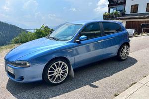 Alfa Romeo 147