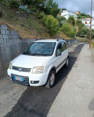 Panda 4x4 climbing 1300 Multijet 