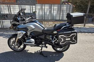 BMW GS 1200 TRIPLE BLACK