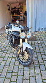 Triumph Speed Triple 1050