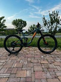 Giant reign 2018 tg. M