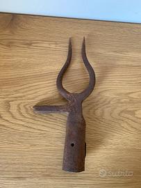 Antica forca forchetto per estrarre barbabietole