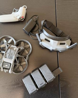 Dji Avata Fly more combo + Goggles + Rc Motion