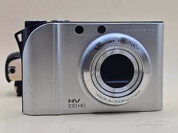 Fotocamera Samsung NV100 HD Silver