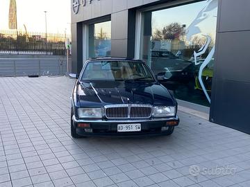 XJ6 1986 4.0 Daimler cat.