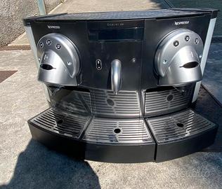 Macchina Nespresso Gemini CS200 pro