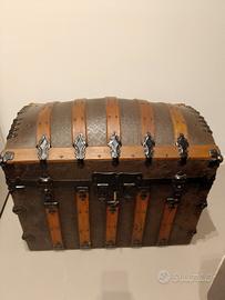 baule 1870 in condizioni perfette