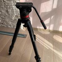 Treppiede Manfrotto MVT535AQ con testa fluida