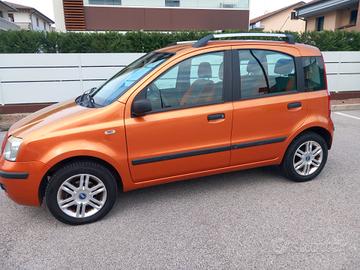 Fiat Panda 1.3 MJT 16V Emotion adatta per NEO pate