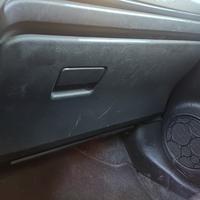 Cassetto portaoggetti TOYOTA YARIS del 2012