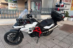 BMW 700 gs