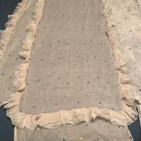 Copriletto e federa battesimo in organza ricamata