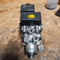 pompa lucas per ford 2500 td.