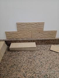 Rivestimento pareti in gres cm 16x50, metri 15