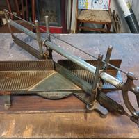 attrezzo vintage xtagliare cornici in legno